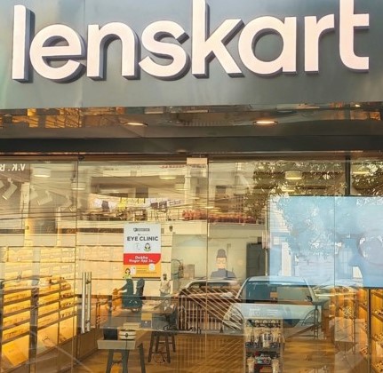 LENSKART EYE GLASSES